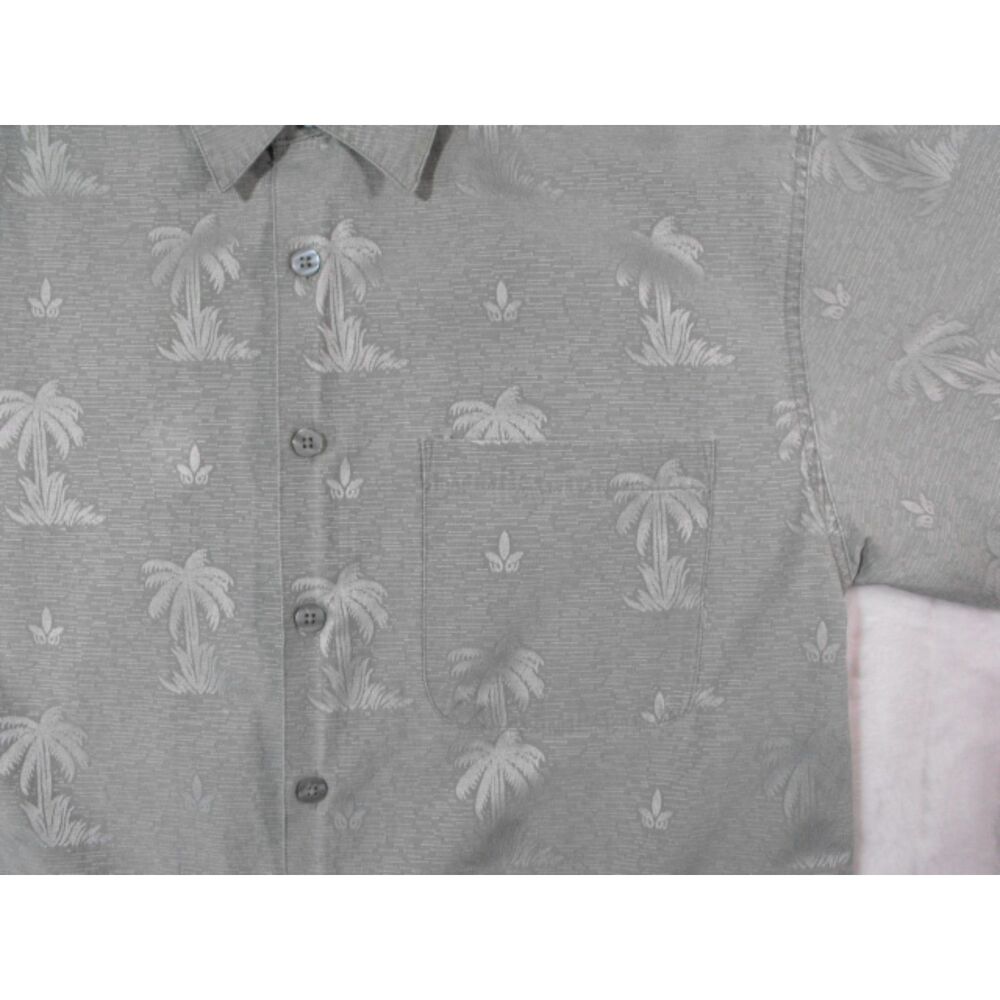 Faded Glory Hawaiian Shirt Mens Medium Green Floral Button Up Short Sleeve